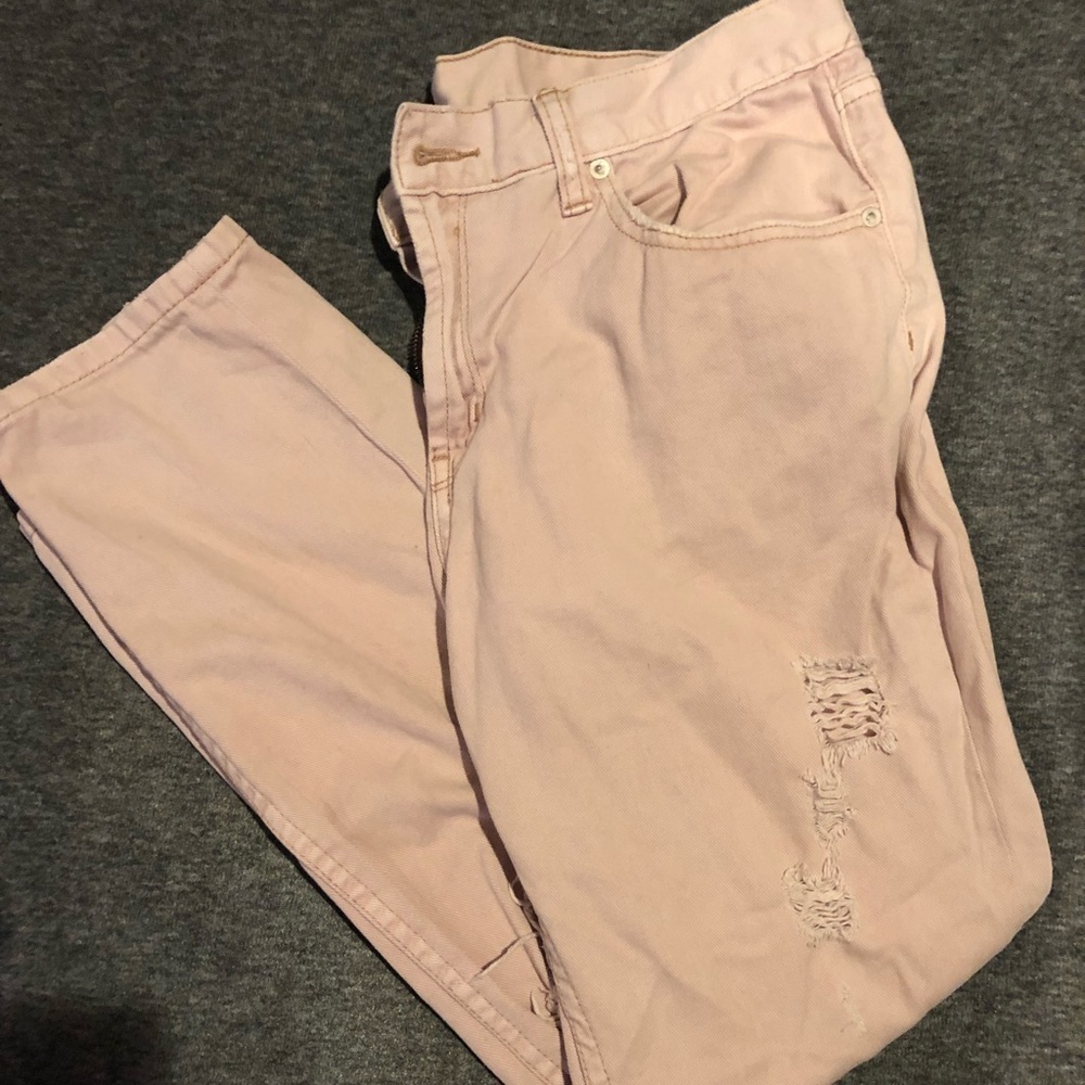 BDG pale pink destroyed bf jeans size 30